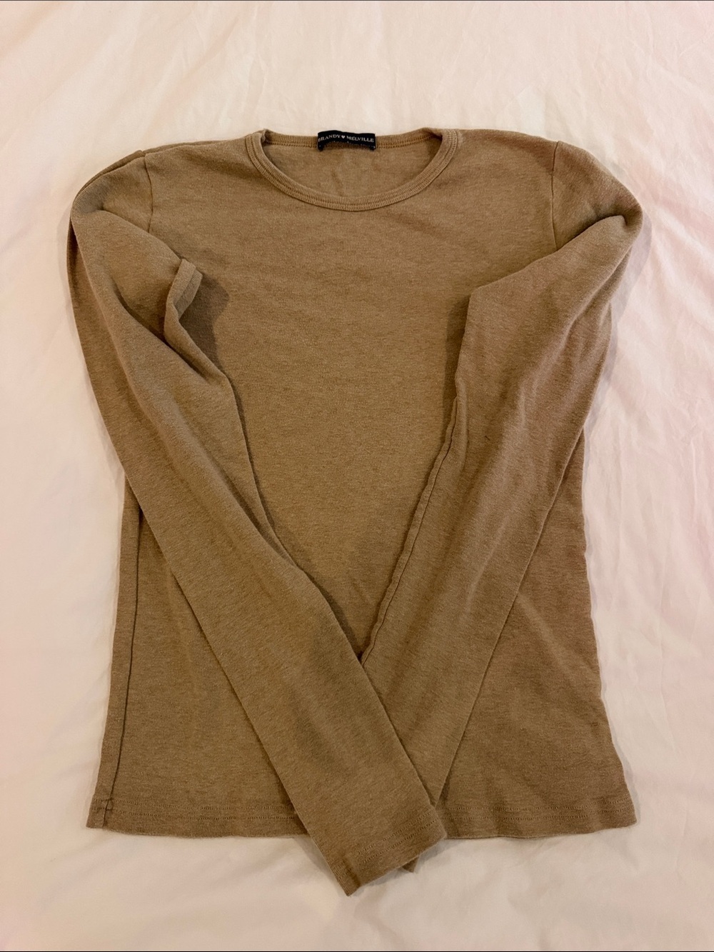 Brandy Melville Tshirt